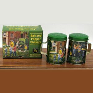 John Deere Tin Salt & Pepper Set 3 3/4" tall 42002